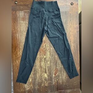 Women’s  Black leggings